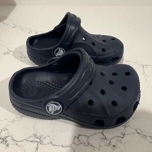 Navy Toddler Crocs Size 4/5